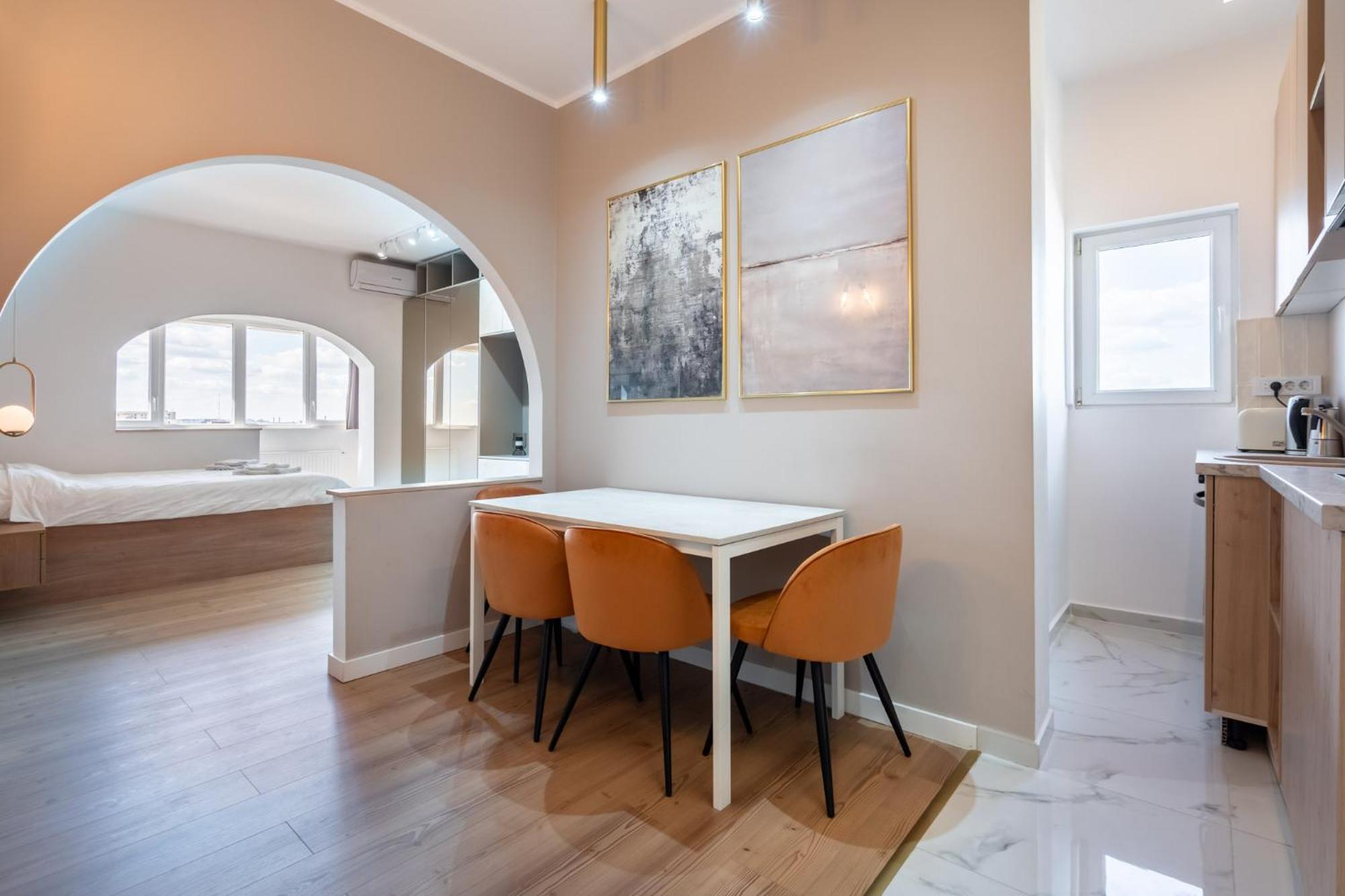 Sunset - Luxury Studio On Calea Victoriei Bucharest Luaran gambar