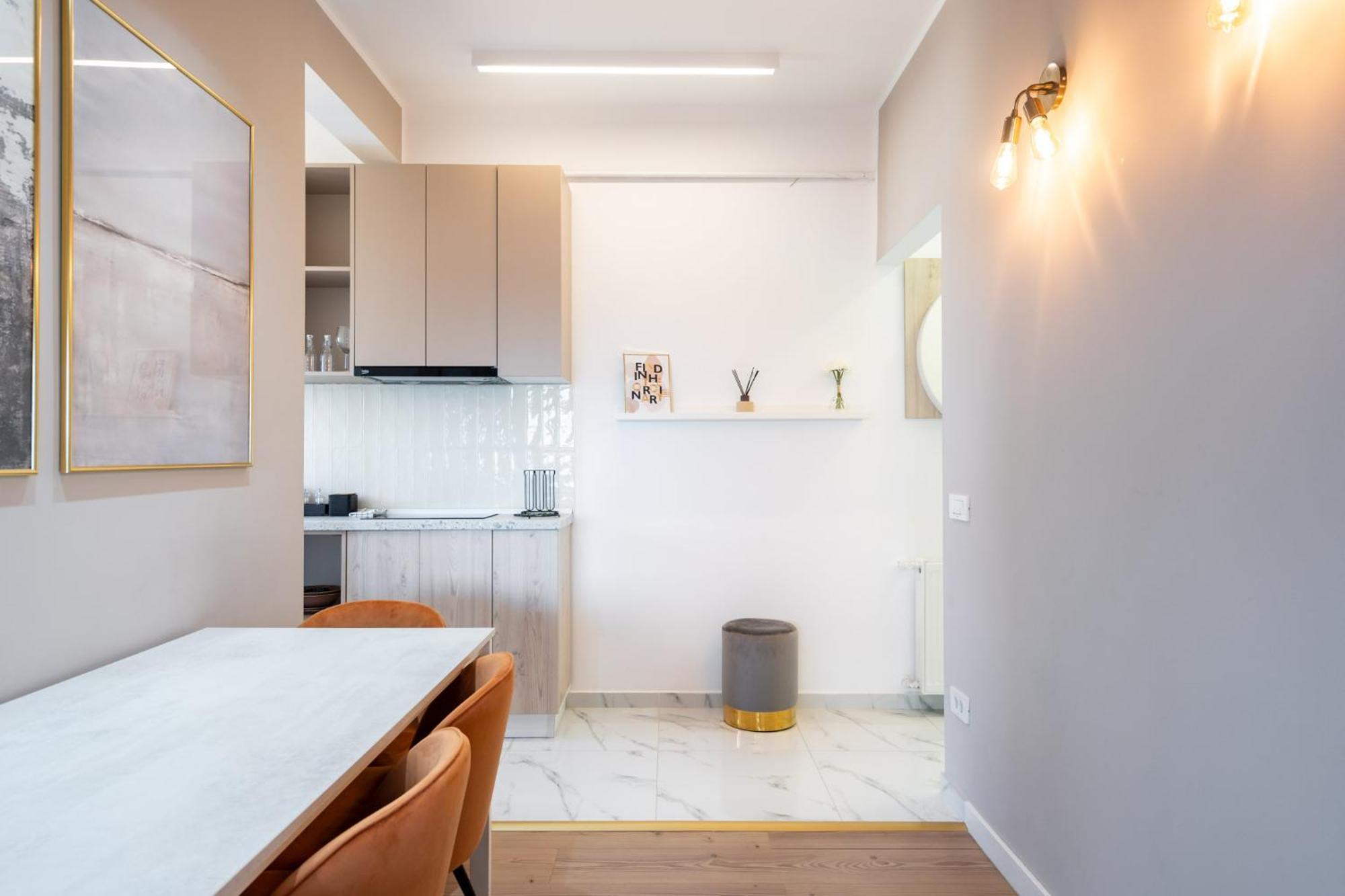 Sunset - Luxury Studio On Calea Victoriei Bucharest Luaran gambar